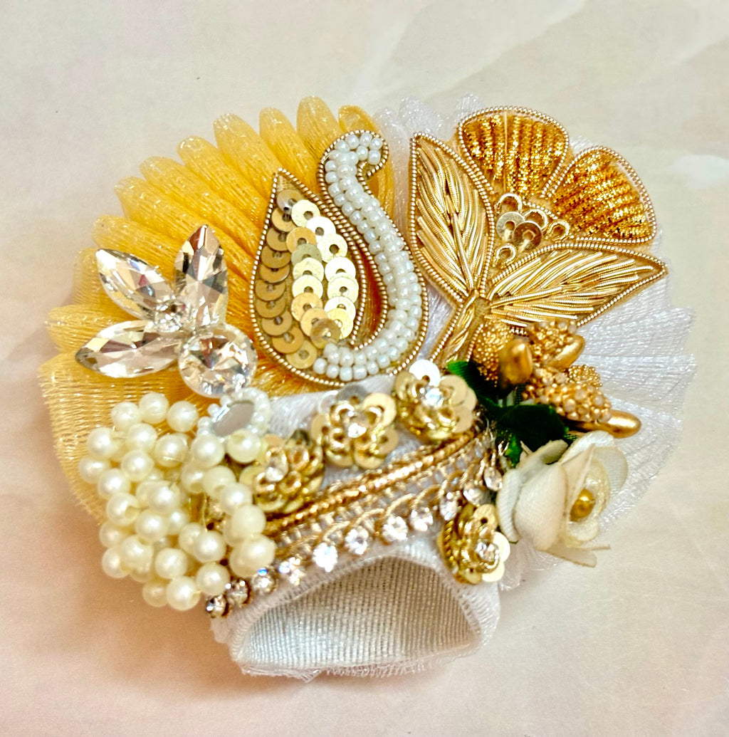 Luxe - Sharad Purnima Special Hand Embroidered Laddu Gopal Dress (4 piece set)