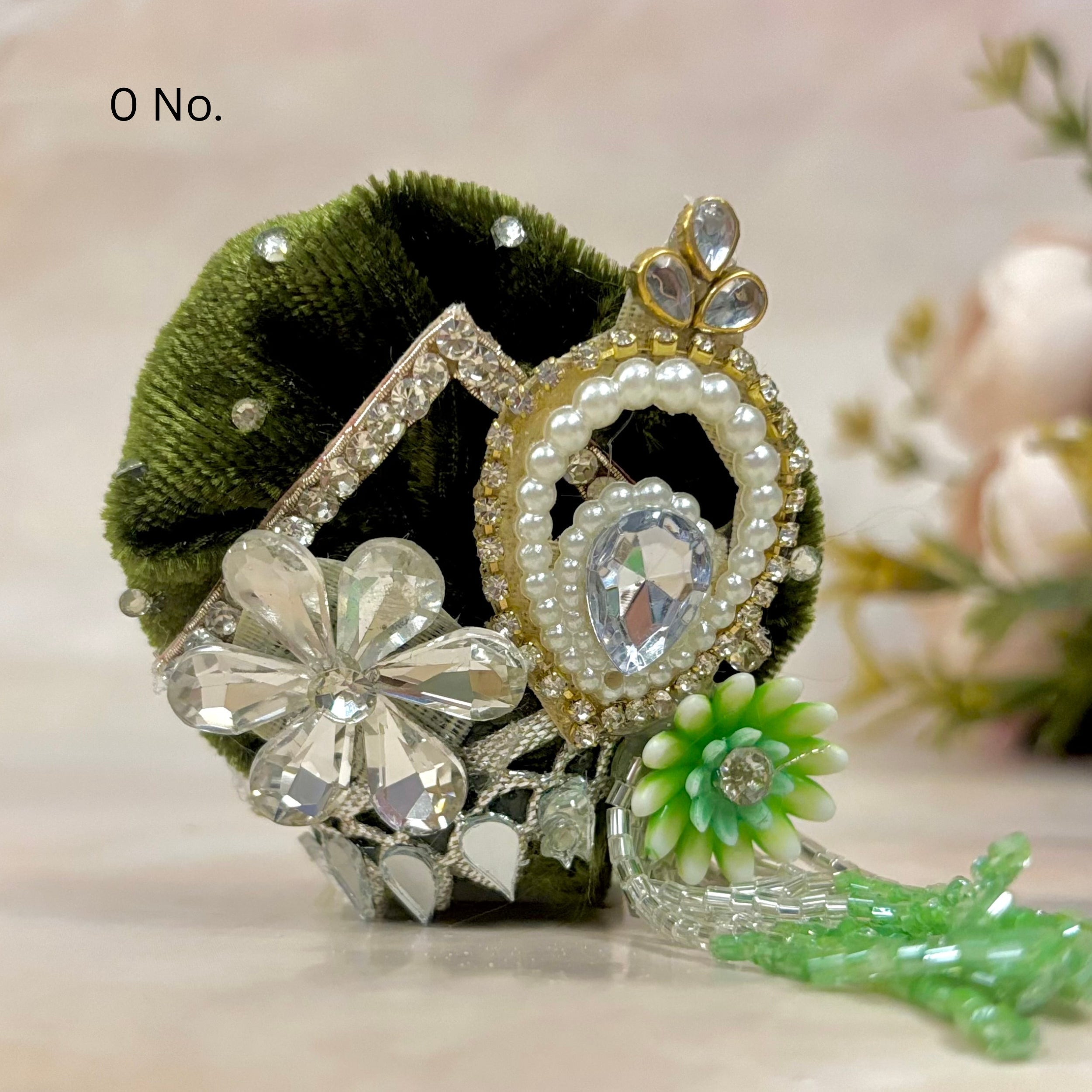 Divyabhusan Laddu Gopal Dress