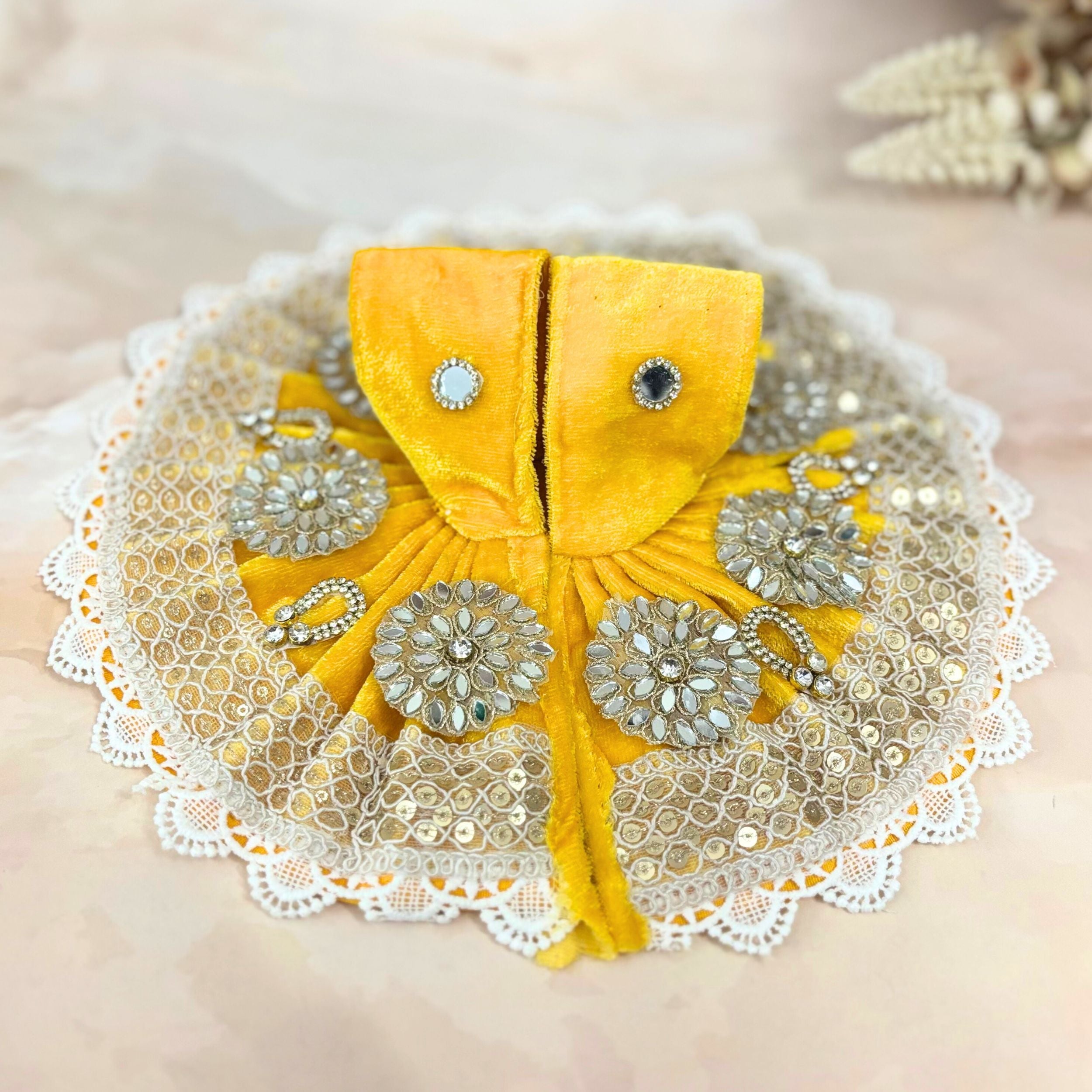 Vaidehi Velvet Laddu Gopal Dress Combo – Set of 4