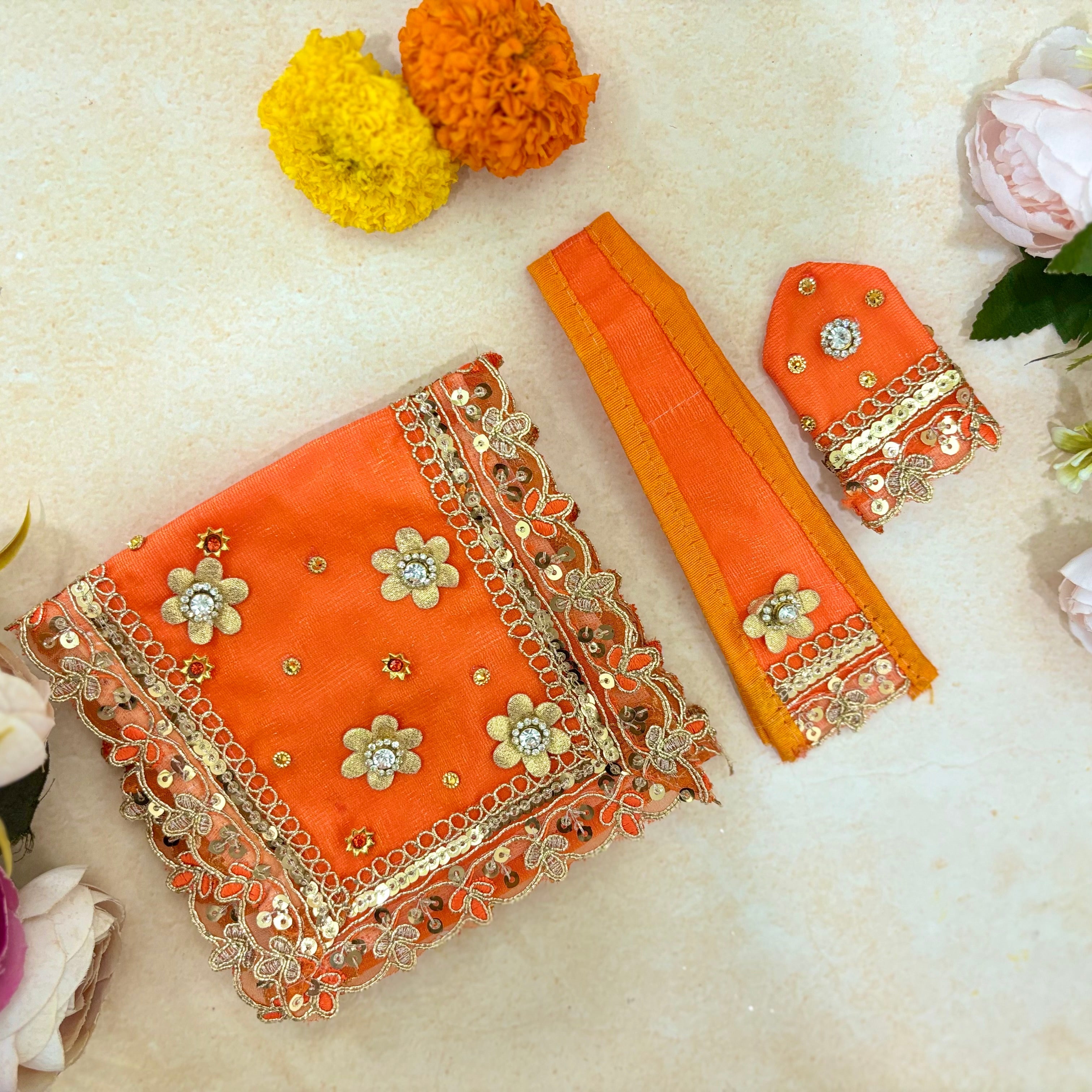 Aanand Kripa Sai Baba Dresses