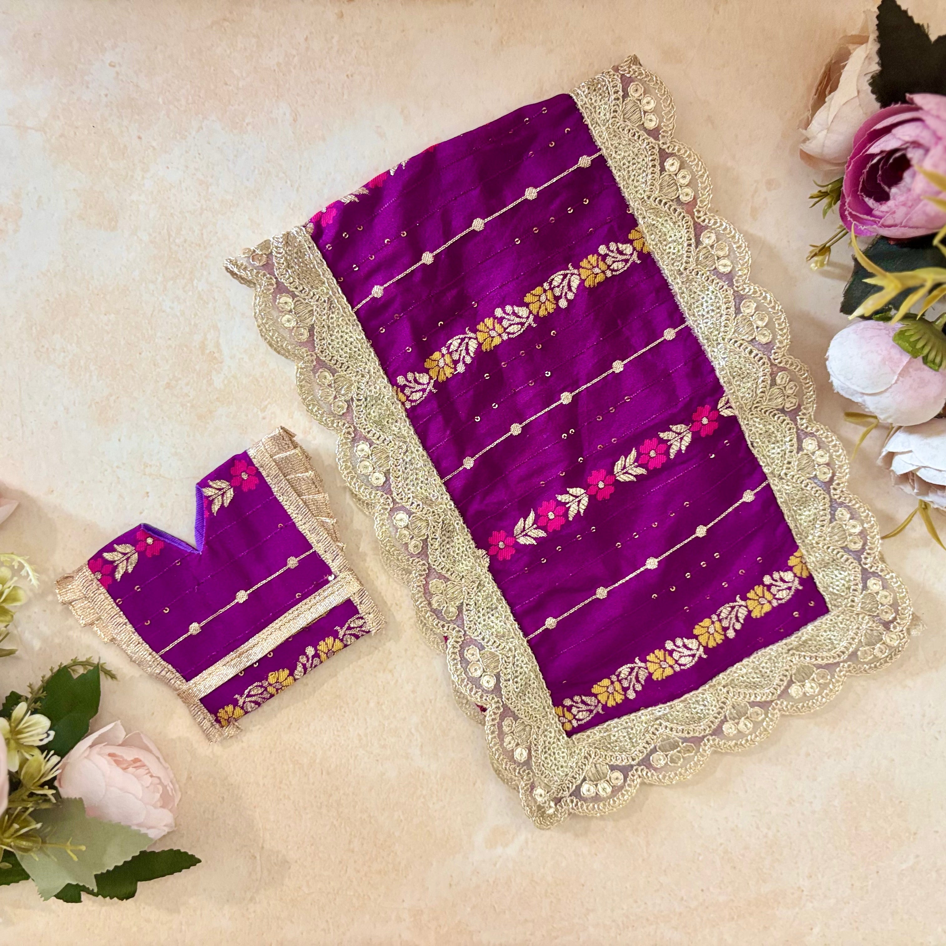 Vilas Shringar Mata Rani Dress