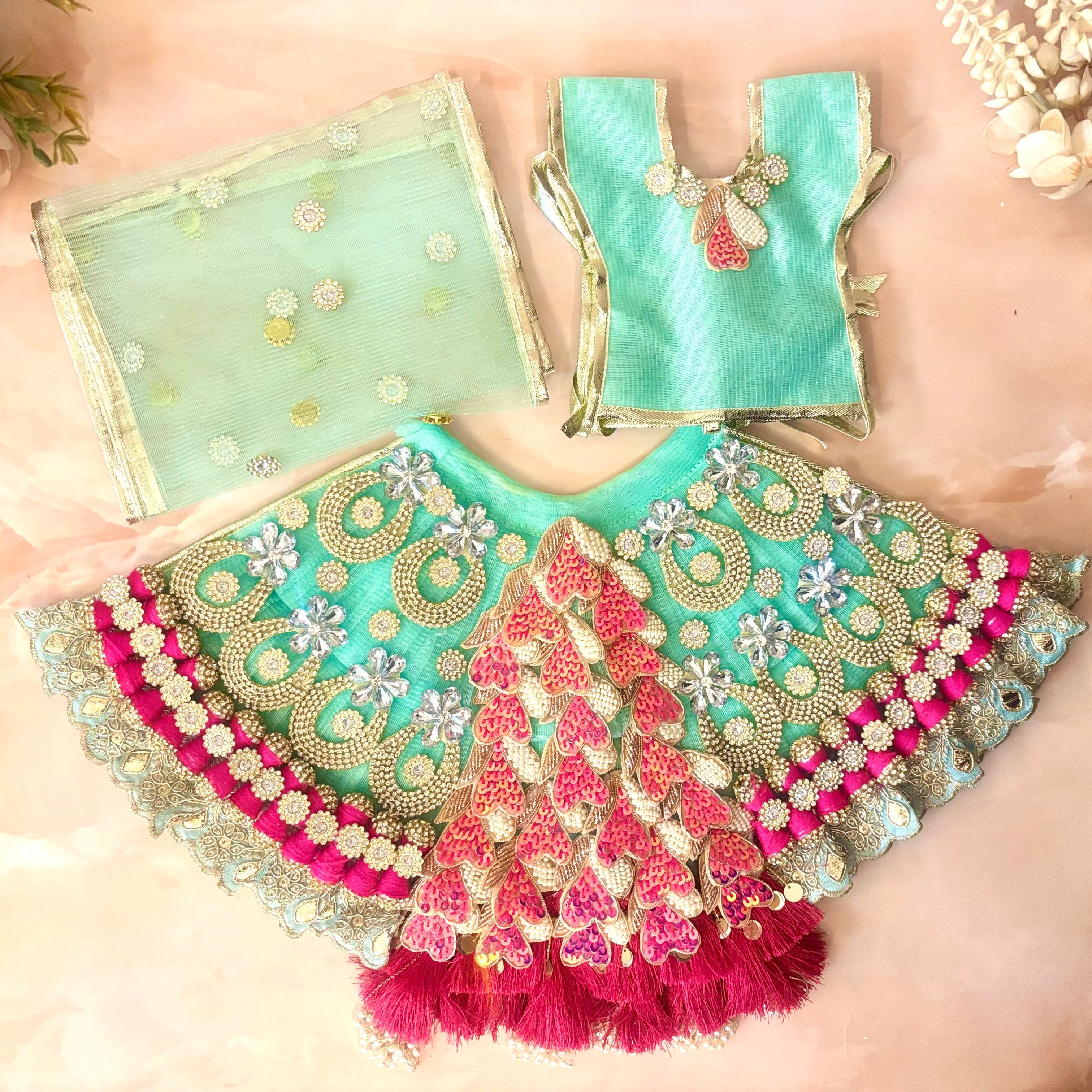 Padmaraga Mata Rani Dress