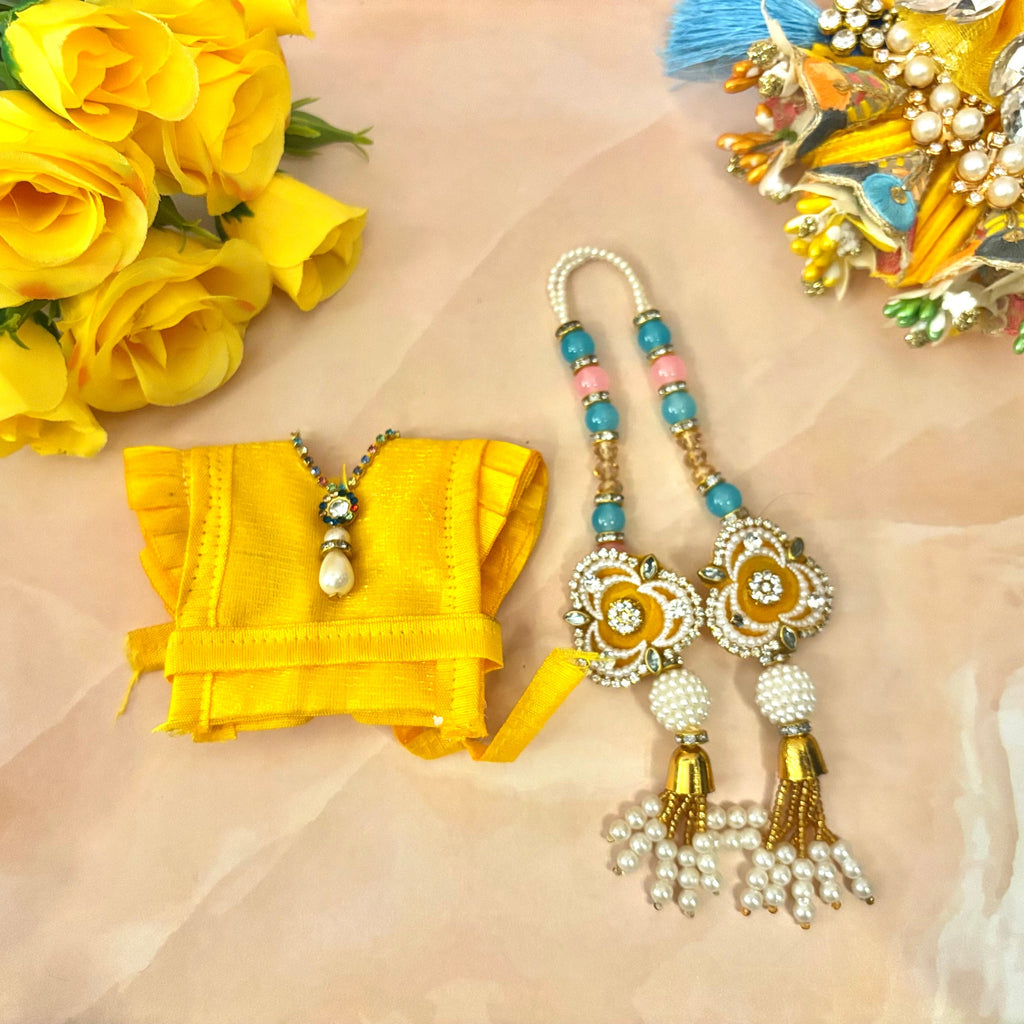 Peetambar Laddu Gopal Dress