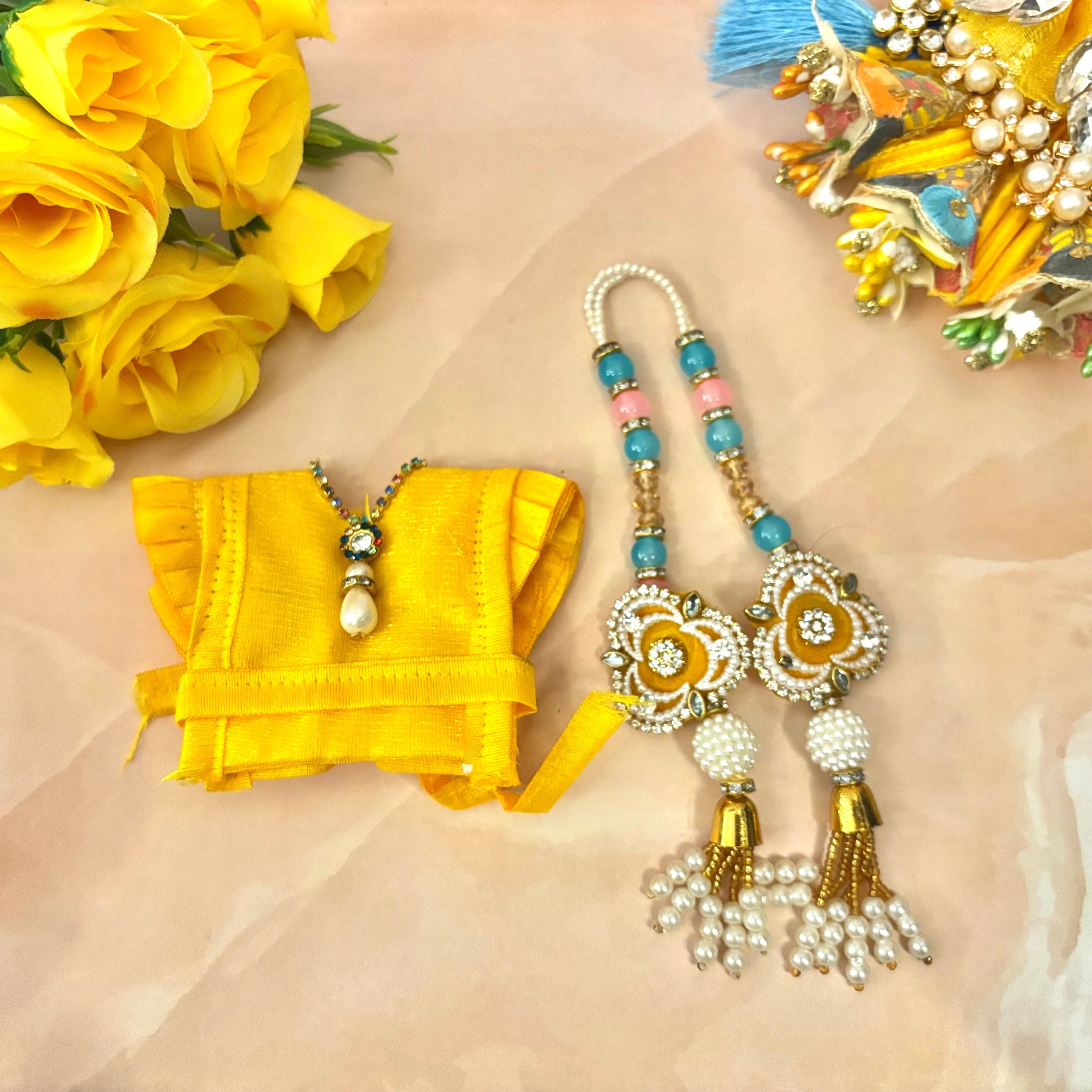Peetambar Laddu Gopal Dress