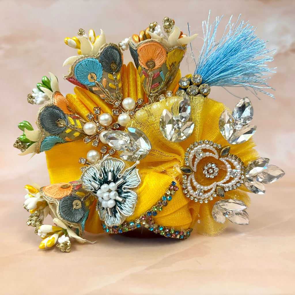 Peetambar Laddu Gopal Dress