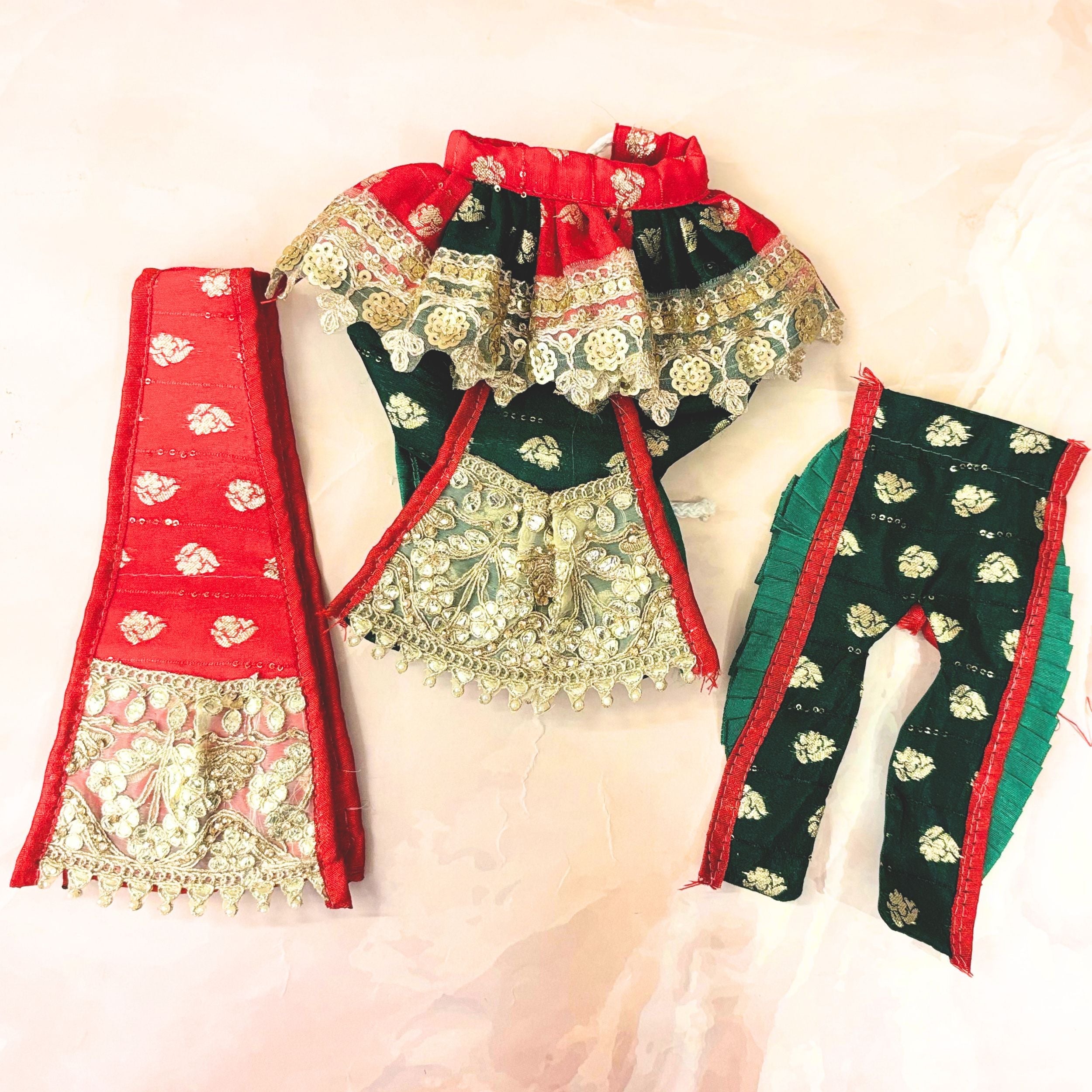 Swarna Shringar Radha Krishna Dress